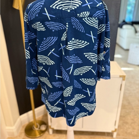 Escapada Blue V-Neck Patterned Blouse size Large - Picture 2 of 5
